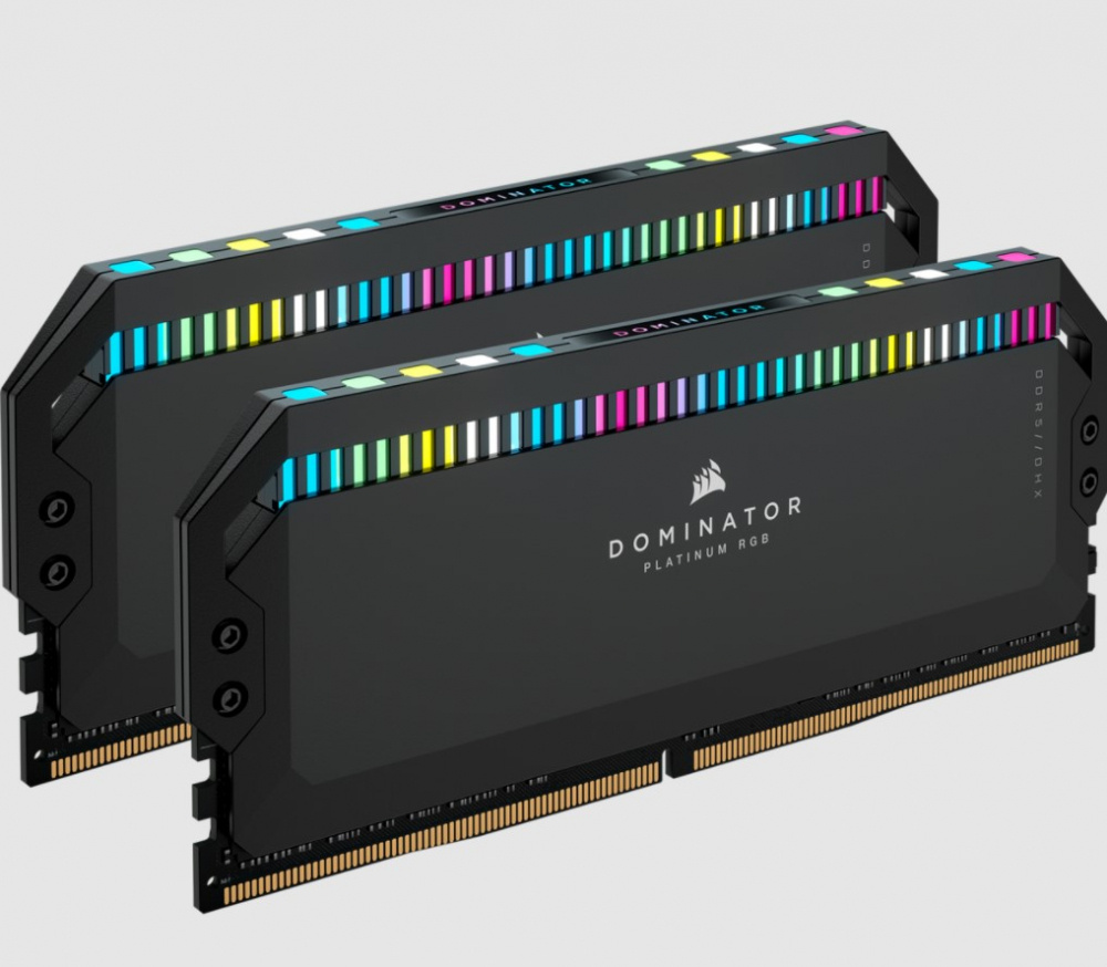 Kit Memoria RAM Corsair Dominator Platinum RGB DDR5, 5600MHz, 32GB (2 x 16GB), Non-ECC, CL36, XMP